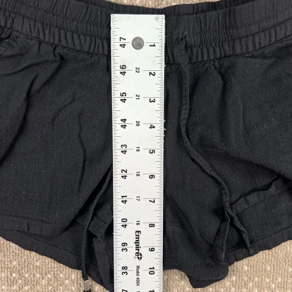 Old Navy Womens Medium Black Drawstring Elastic Waist Casual Shorts Solid Pocket
